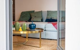 Bonheur En Ville Furnished Flat